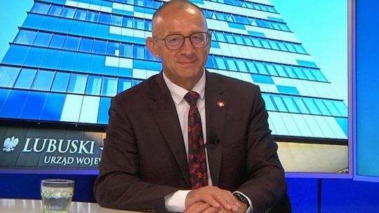 Ponad 88 mln zł na drogi, bezpieczeństwo mieszkańców i Tour de Pologne. O czym rozmawiał wojewoda Marek Cebula w Telewizji Gorzów?
