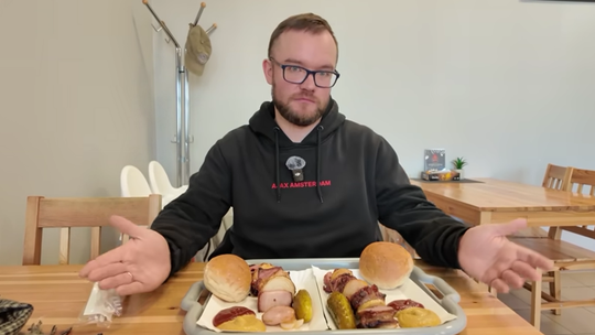 Popularny youtuber znów na kulinarnej trasie po Gorzowie