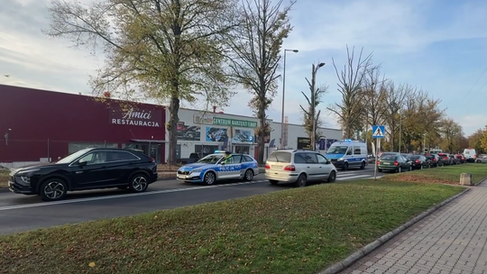 Potrącenie dwóch 12-latków na przejściu dla pieszych