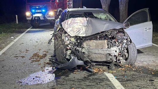 Poważny wypadek. Kierowca trafił do szpitala