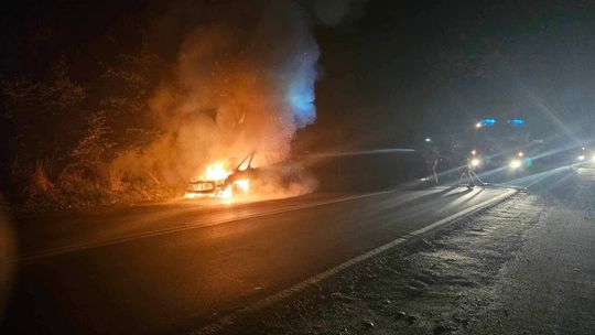 Pożar samochodu osobowego