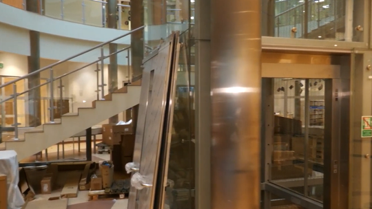 Remont wind i nowe udogodnienia w bibliotece Herberta Remont wind i nowe udogodnienia w bibliotece Herberta