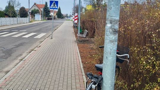 Rowerzysta wjechał na tory przy czerwonym świetle. Badanie alkomatem nie zostawiło wątpliwości