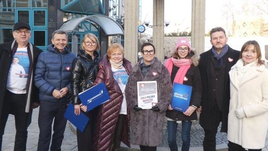 Rozpoczęło się zbieranie podpisów dla Rafała Trzaskowskiego.