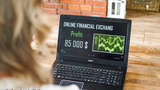 Stracił ponad 27 tysięcy złotych przez jeden telefon