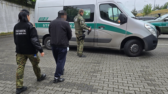 Straż Graniczna rozbija grupy przemytników ludzi. Są pierwsze zatrzymania