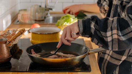 Studencki obiad nie musi być nudny – smaczne pomysły na posiłki