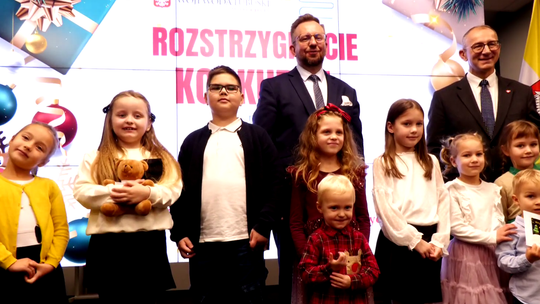 Świąteczne kartki wojewody lubuskiego i kuratora oświaty Świąteczne kartki wojewody lubuskiego i kuratora oświaty