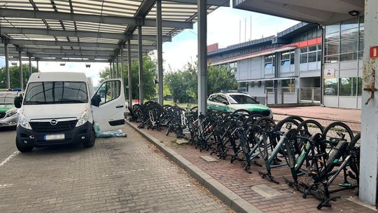 Tajemniczy transport zatrzymany podczas kontroli. Wyjaśnienia kierowcy wzbudziły podejrzenia