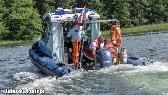 Tragedia w Lubniewicach. W jeziorze znaleziono zwłoki