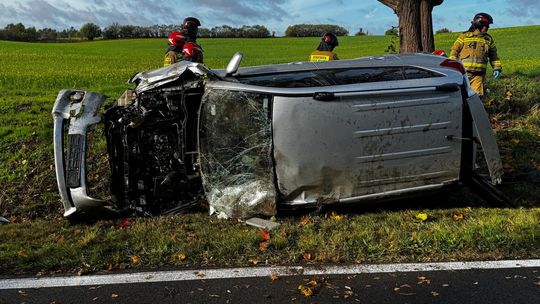 Tragiczny wypadek niedaleko Gorzowa. Ratownicy przez kilkadziesiąt minut walczyli o życie