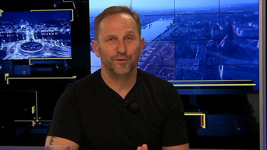 W cztery oczy - Piotr Paluch