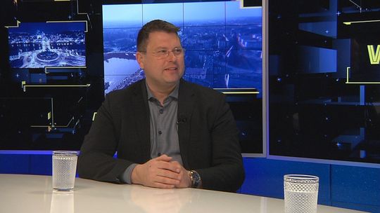 Wandale, archeolodzy, basen w szkole i Święto Pieczonego Kurczaka. Dzieje się w Deszcznie [wideo]