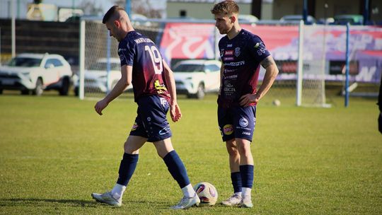 Warta w pucharze gra dalej