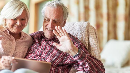 Wiemy, kiedy ZUS wypłaci czternastki. Tyle dostaną seniorzy w tym roku