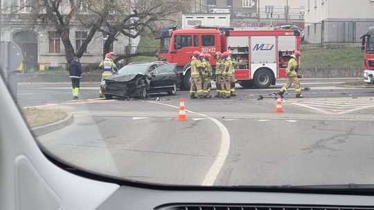 Wypadek na skrzyżowaniu Sikorskiego i Jancarza w Gorzowie. Utrudnienia w ruchu