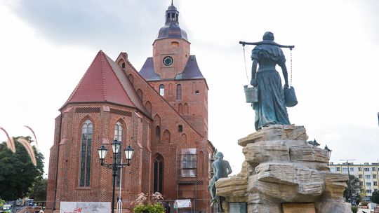 Z fałszywką do ślubu? Zaświadczenie kościelne można sobie kupić w internecie