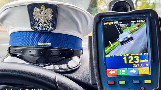 Zatrzymali 30-latka za rażące przekroczenie prędkości Zatrzymali 30-latka za rażące przekroczenie prędkości