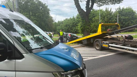 Zderzenie Forda z tramwajem w Gorzowie. Utrudnienia na ul. Walczaka