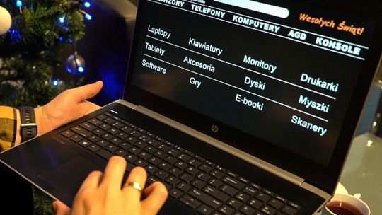 Zgłoszenia mnożą się każdego dnia. Policja ostrzega kupujących online