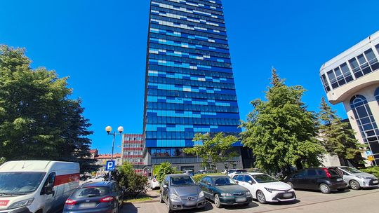 Zgromadzenie przed urzędem w Gorzowie. Będzie petycja do kuratora