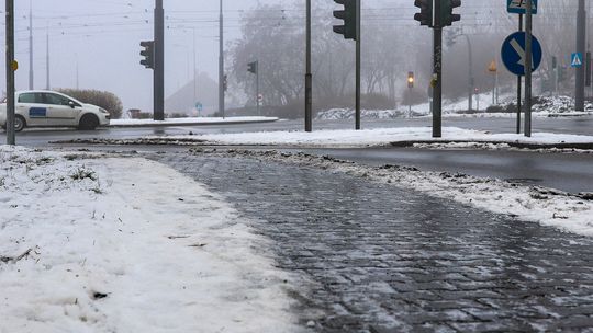 Złe warunki pogodowe utrapieniem dla kierowców