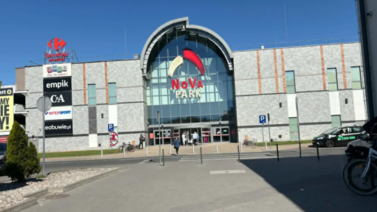 Zmiany w gorzowskim centrum handlowym. W piątek otworzą nowe miejsce
