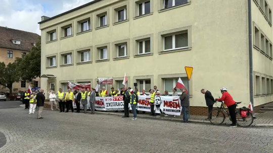 Znana postać z zarzutami. Akt oskarżenia już w sądzie