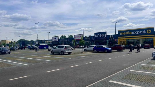 Znana sieć handlowa usuwa ze sprzedaży wadliwe kolczyki