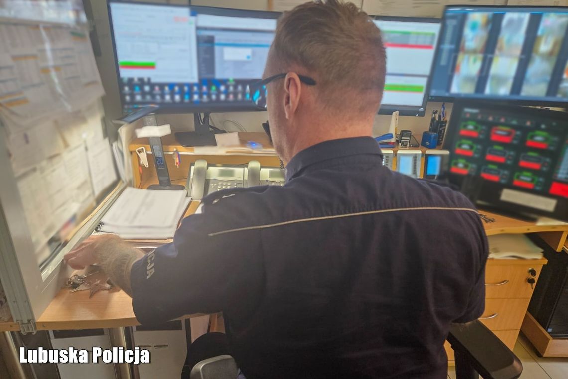 52-latek sam pojawił się na policji. Chwilę później został zatrzymany