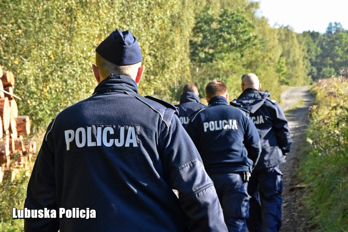 72-letni grzybiarz zgubił się w lesie. Interweniowała policja