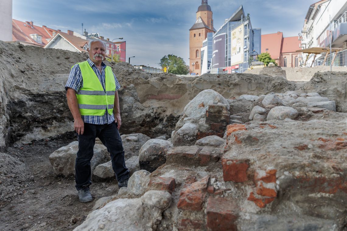 Archeolodzy w Gorzowie znaleźli fragmenty Bramy Mostowej