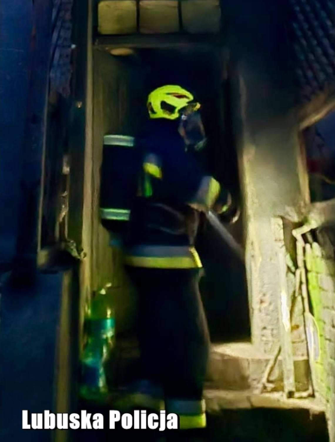 Było o krok od tragedii. Reakcja funkcjonariuszy zrobiła różnicę