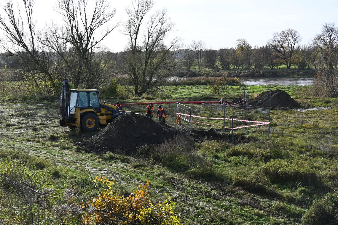 Duża inwestycja nad Wartą. Prace w Santoku już trwają Duża inwestycja nad Wartą. Prace w Santoku już trwają