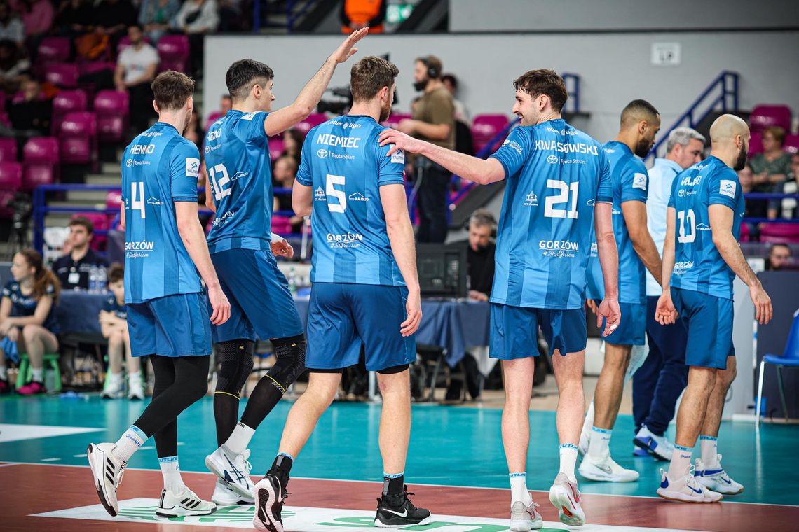 Fantastyczny mecz Stilonu w stolicy! Fantastyczny mecz Stilonu w stolicy!