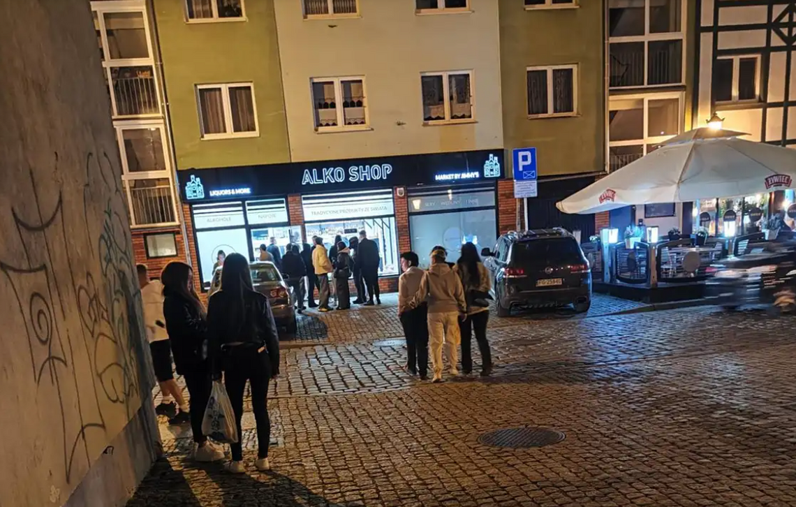 Gorzów: Miasto wszczyna postępowanie ws. kontrowersyjnego punktu w centrum