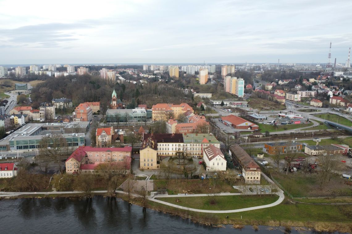 Gorzów. Próbowali włamać się do mieszkania w biały dzień