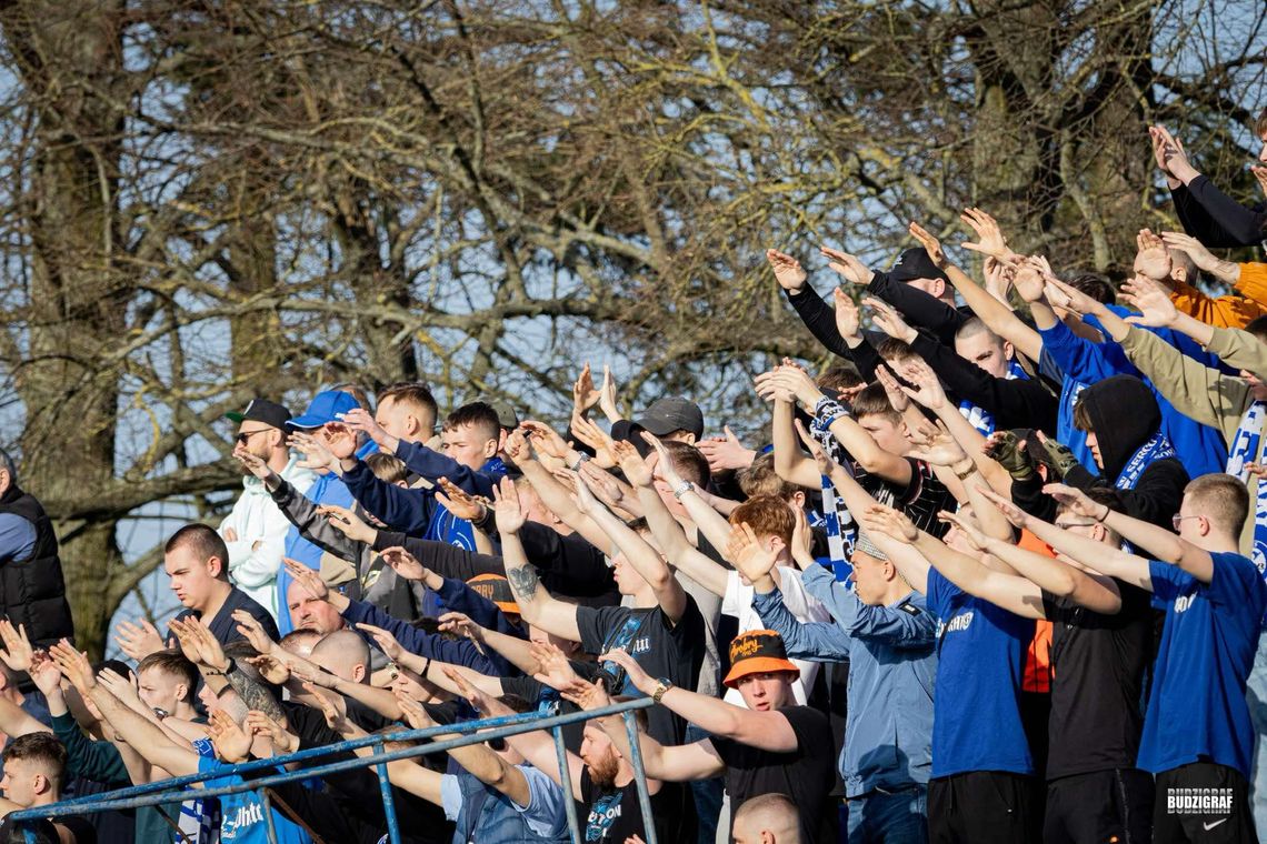 Gorzowskie derby w cieniu agresji – apel o kulturę na trybunach