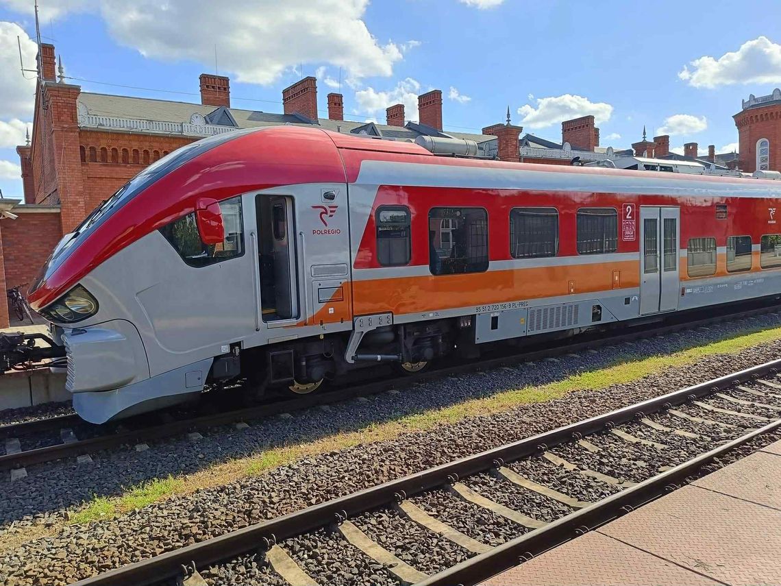 Jazda pociągiem z Gorzowa to koszmar. Odwołane kursy i 33 stopnie w wagonie