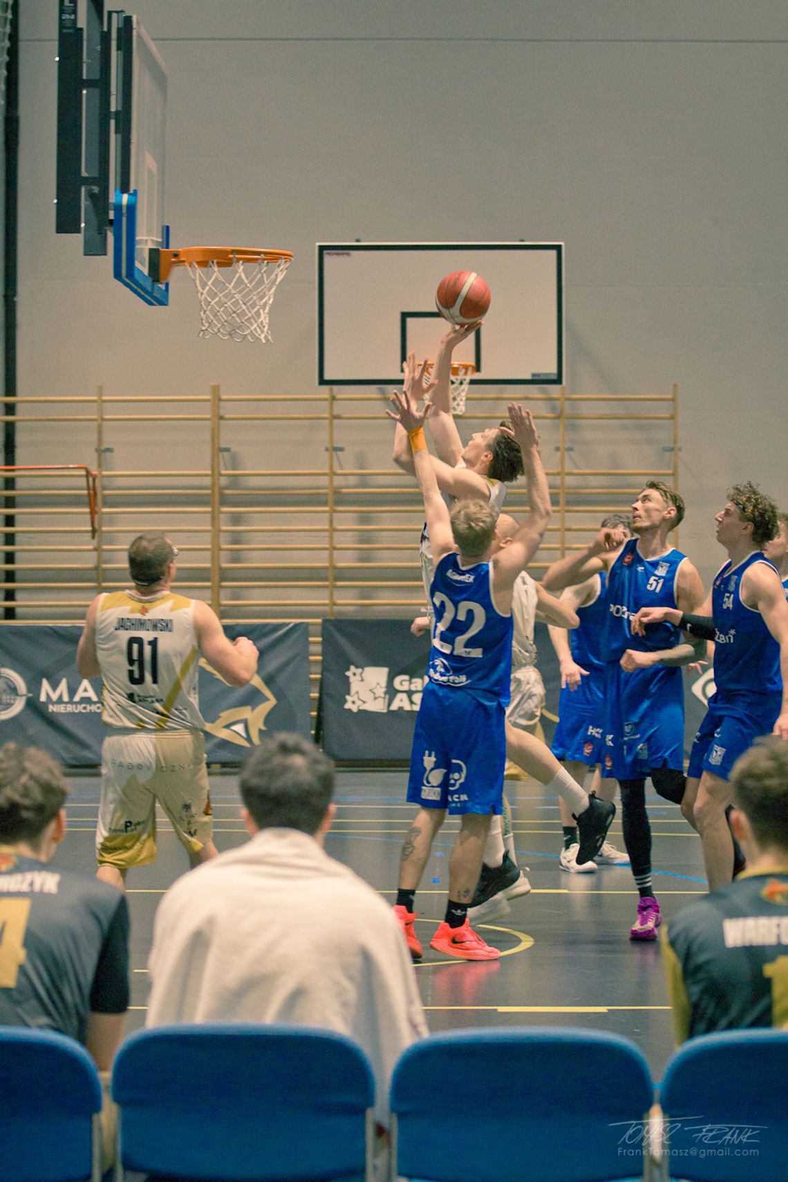 Kangury wciąż kroczą ścieżką zwycięstwa Kangury wciąż kroczą ścieżką zwycięstwa