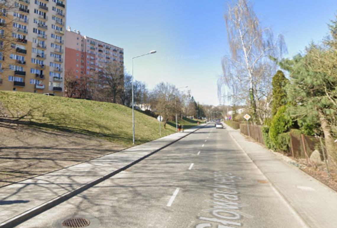 Kierowcy ignorują przepisy, mieszkańcy proszą o reakcję miasta