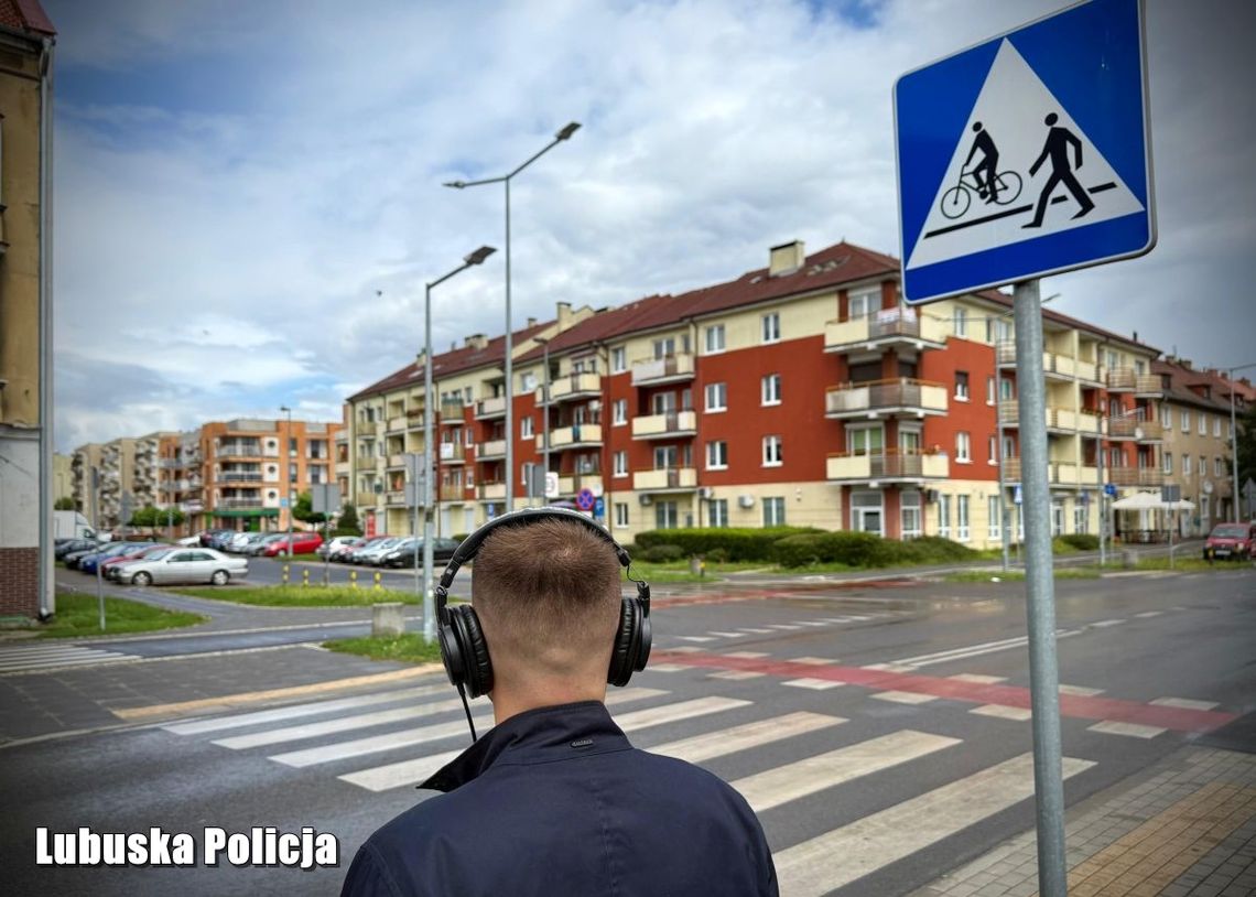 Kodeks drogowy mówi jasno: ostrożność obowiązuje każdego – nawet ze słuchawkami