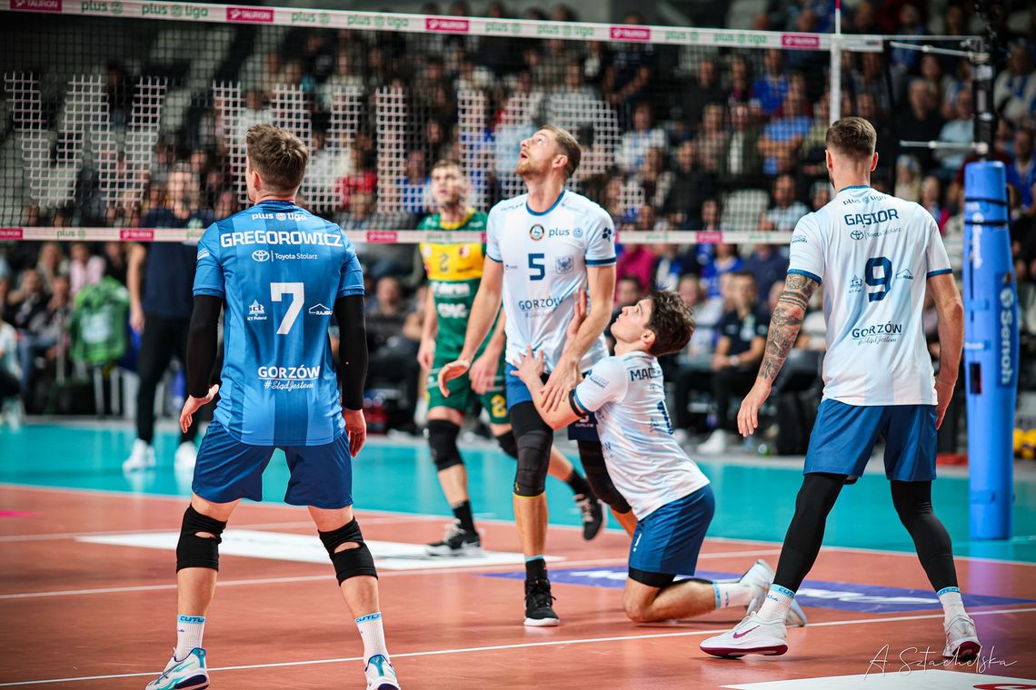 Kolejna porażka siatkarzy Stilonu po pięciosetowym boju