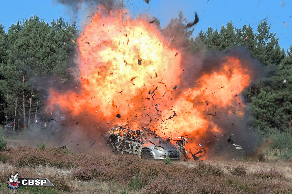 Kontrolowane wybuchy i akcja jak z filmu. Służby ćwiczyły scenariusz zamachu Kontrolowane wybuchy i akcja jak z filmu. Służby ćwiczyły scenariusz zamachu