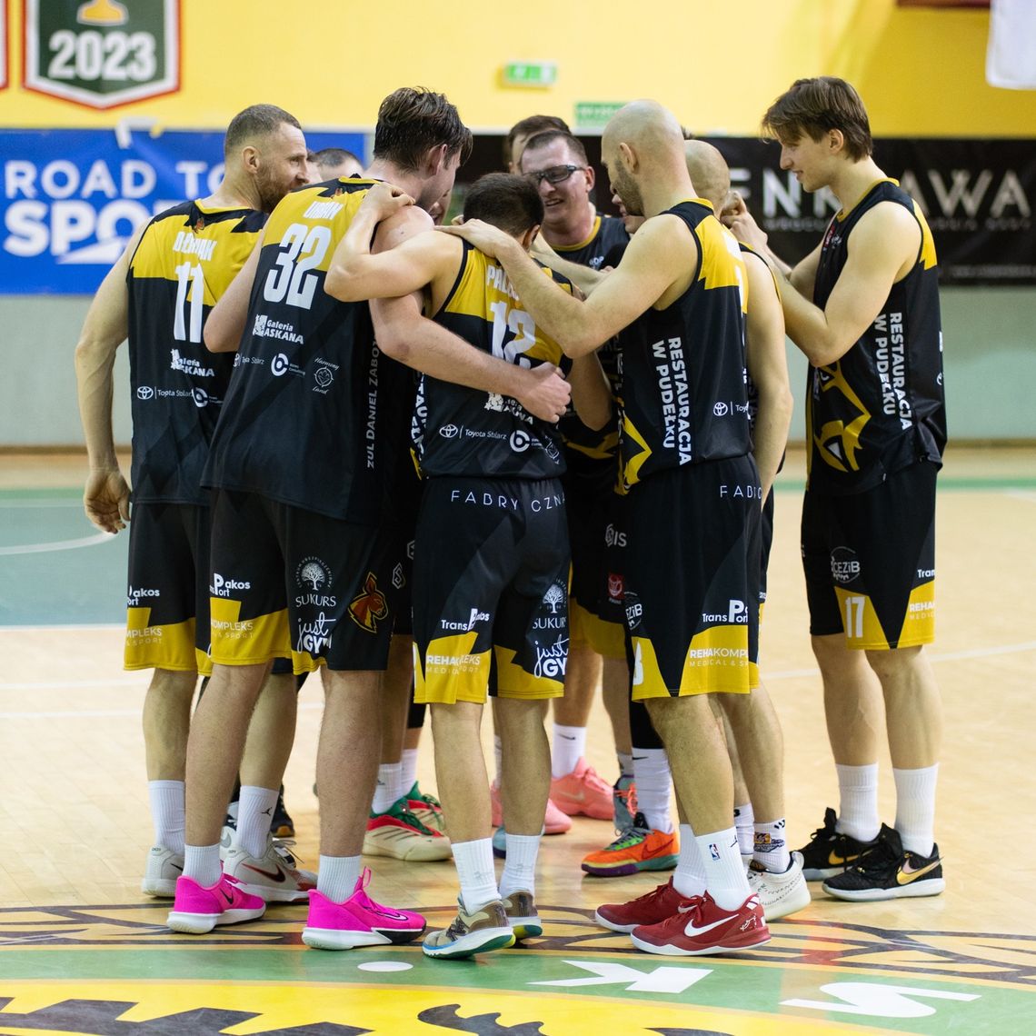 Koszykarskie derby dla Kangoo Basket!