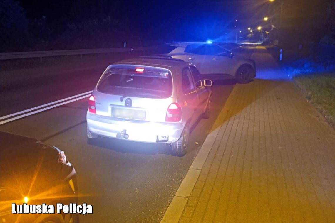 Kryminalni wiedzieli, kogo szukać. Kontrola samochodu zakończyła się zatrzymaniami Kryminalni wiedzieli, kogo szukać. Kontrola samochodu zakończyła się zatrzymaniami