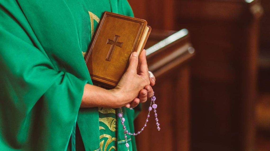 Ksiądz zapowiedział, czego oczekuje od parafian. Liczy na pieniądze