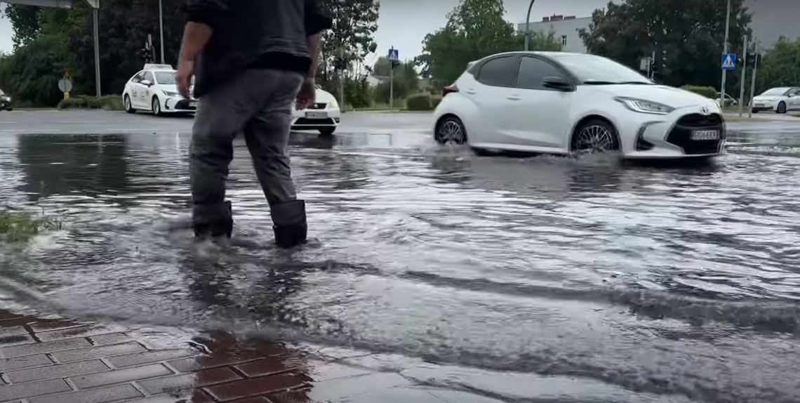 Miasto przyznaje: kanalizacja nie daje rady. Co dalej z Zawarciem?