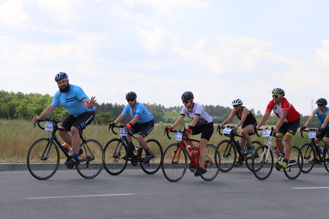 Nie uwierzysz! Przejechali 5 621 kilometrów na rowerze