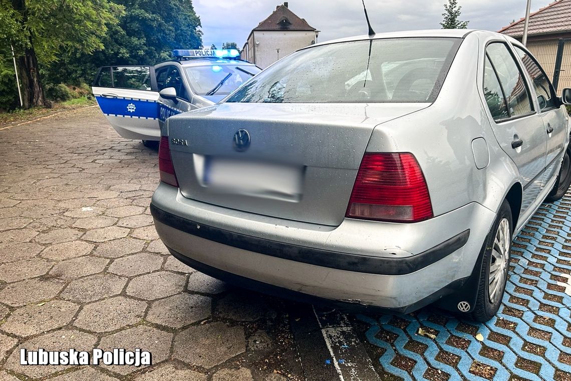 Nie zatrzymał się do kontroli. Rajd zakończył się w kajdankach